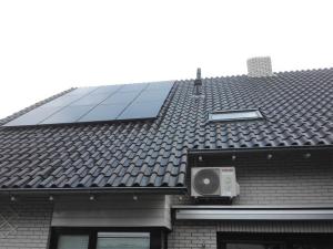 Zonnepanelen-elga-combinatie-1